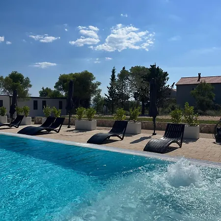 Casa Mia With Pool And Private Jacuzzi - Barrierefrei - Premiumholidays -