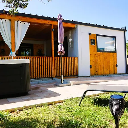 Casa Mia With Pool And Private Jacuzzi - Barrierefrei - Premiumholidays - Holiday home Pakostane